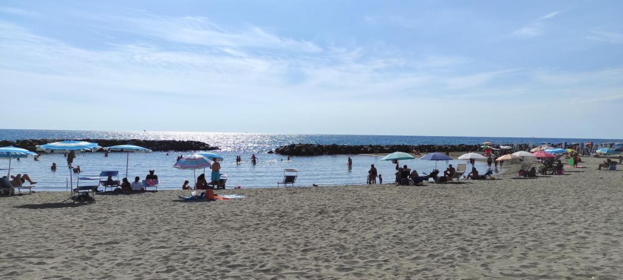 Porto Romano Apartment Fiumicino Esterno foto